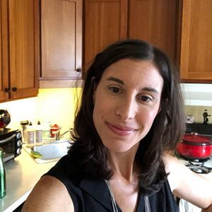 Meet your Posher, Stephanie